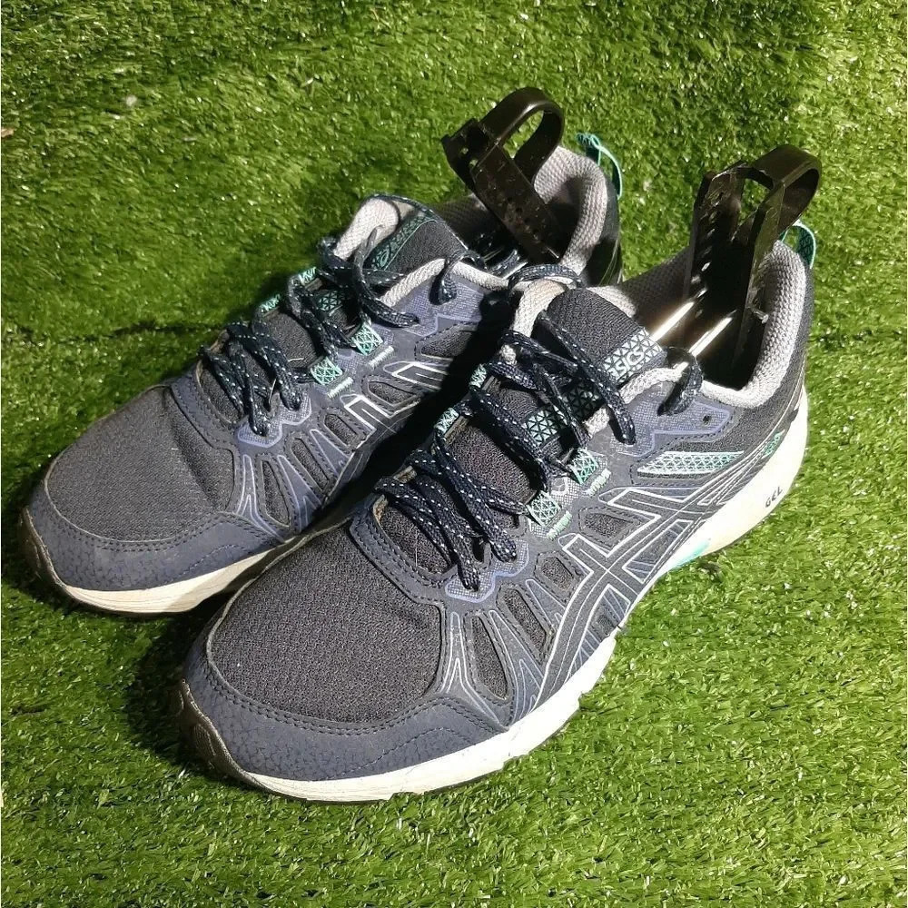 Asics Gel Venture 7 Navy and light blue size 8 trailrunner